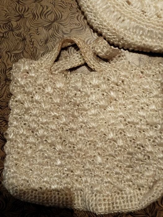 Вязаные сумки из синтетики