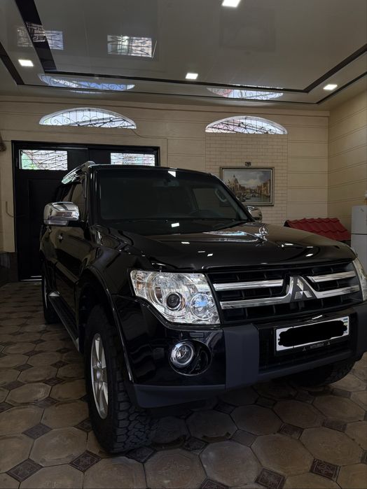 Mitsubishi Padjero GLE 3.0.
