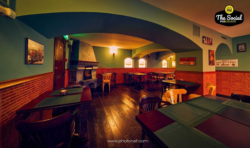 Afacere restaurant la cheie – Câmpina | rulaj ~180.000€/an | complet utilată