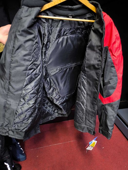 Geaca moto iarna noua, protectii umeri coate, spate, impermeabila