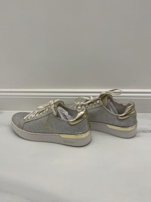 Дамски маратонки Liu Jo с камъчета