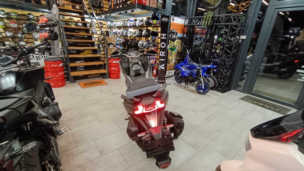 Scuter SYM ADX 300 nou 0km- in stoc EST BIKE Campina