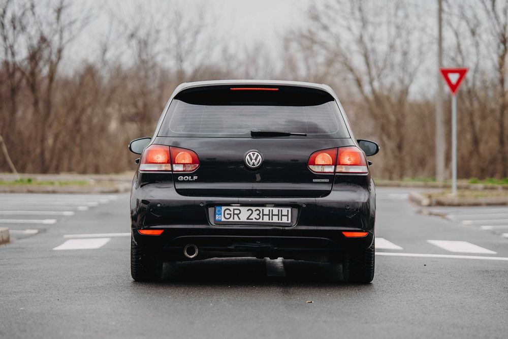 VOLKSWAGEN Golf 2011 — imagine 4