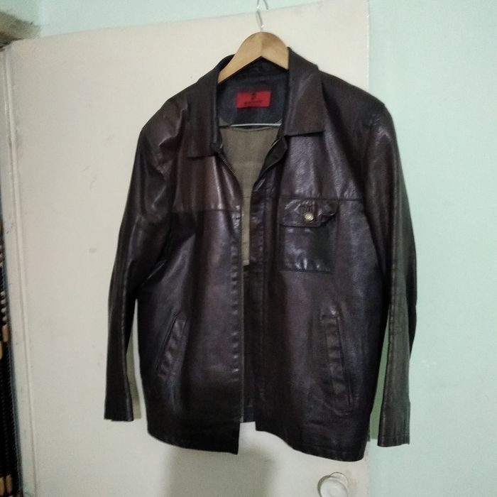 Продам натуральные кожаные.