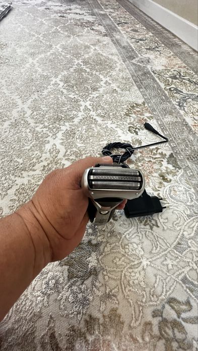 Бритвенная машинка  Понасоник