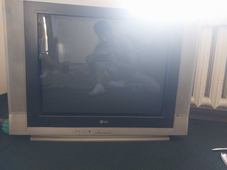 LG televizor holati yaxshi