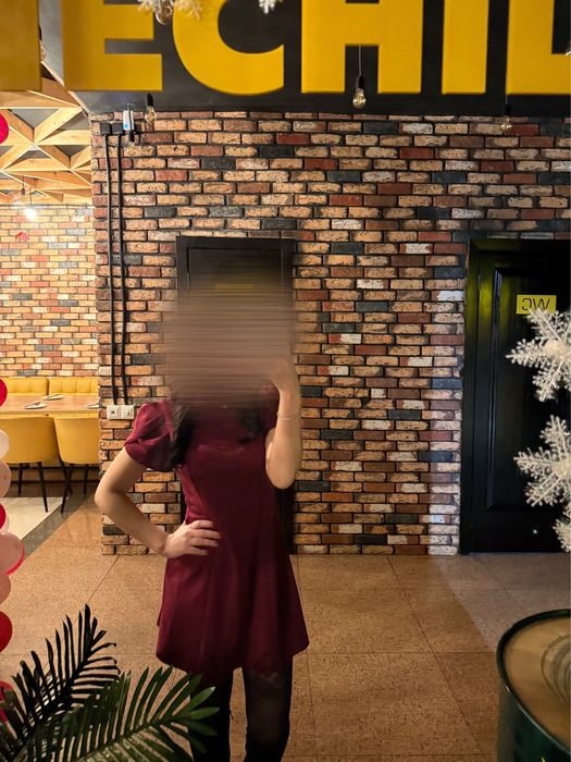 Продаю вечерный платья