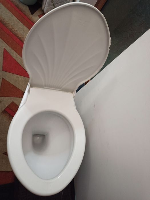 Продавам моноблок и мивка