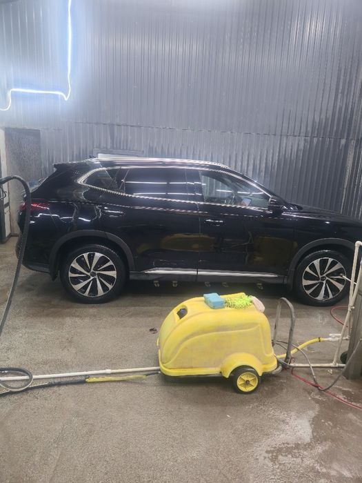 BYD chempion gbrit 2024 yil 150 talik flagship ful