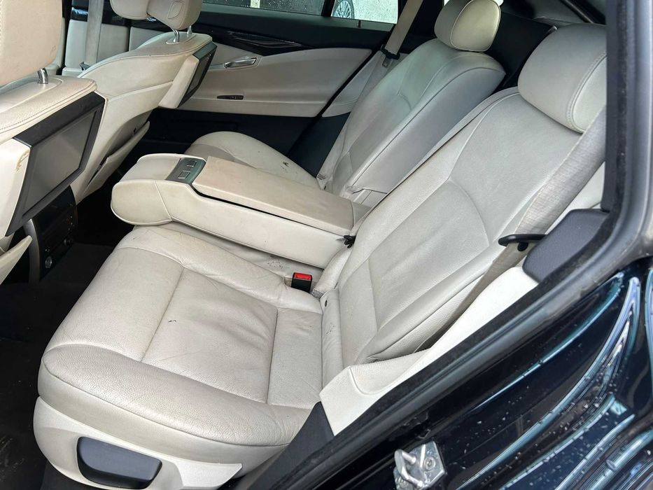 Dezmembrez seria 5 GT f01 530D m-pack/bara fata m/far adaptiv/capota/