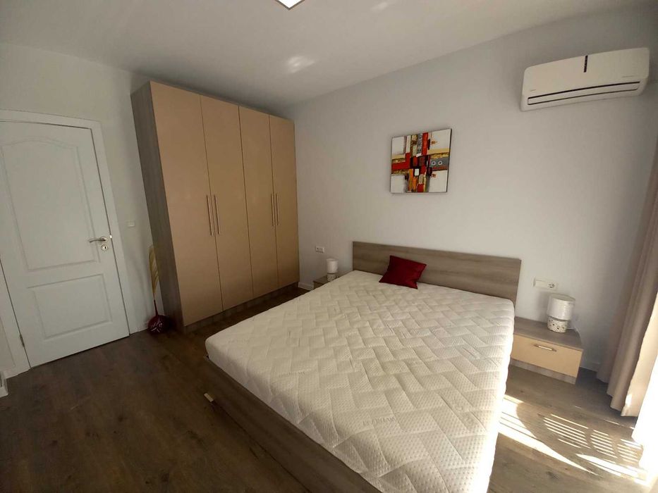Дава се под наем Двустаен апартамент в Варна, Бриз - 79 кв.м за 847.62 € - Снимка #6