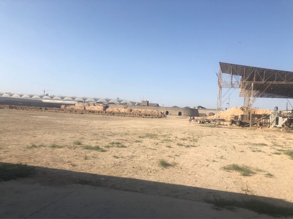 prodayotsa zemelni uchastok 1gektor s gotovim proizvodstvom