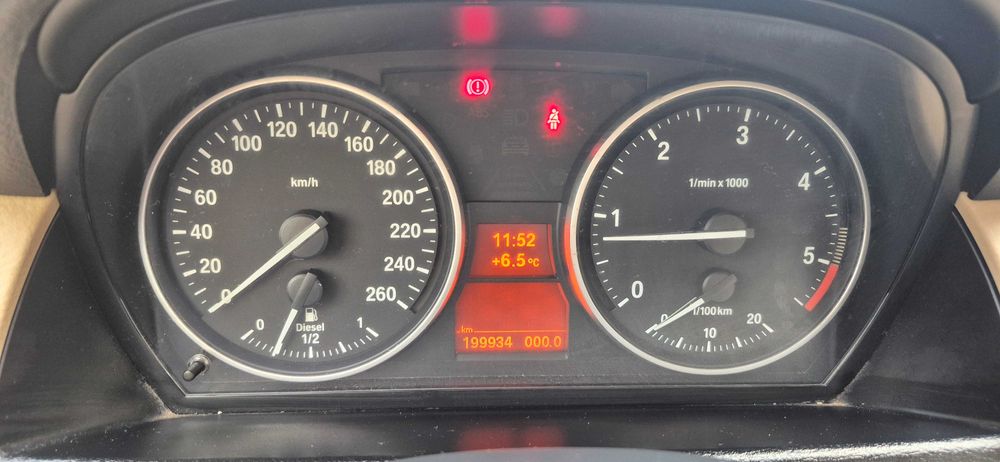 BMW X1 1.8d fabricatie 2011 luna 12