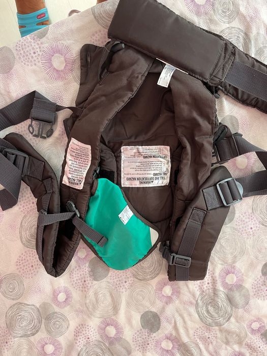 Ергономична раница за бебе