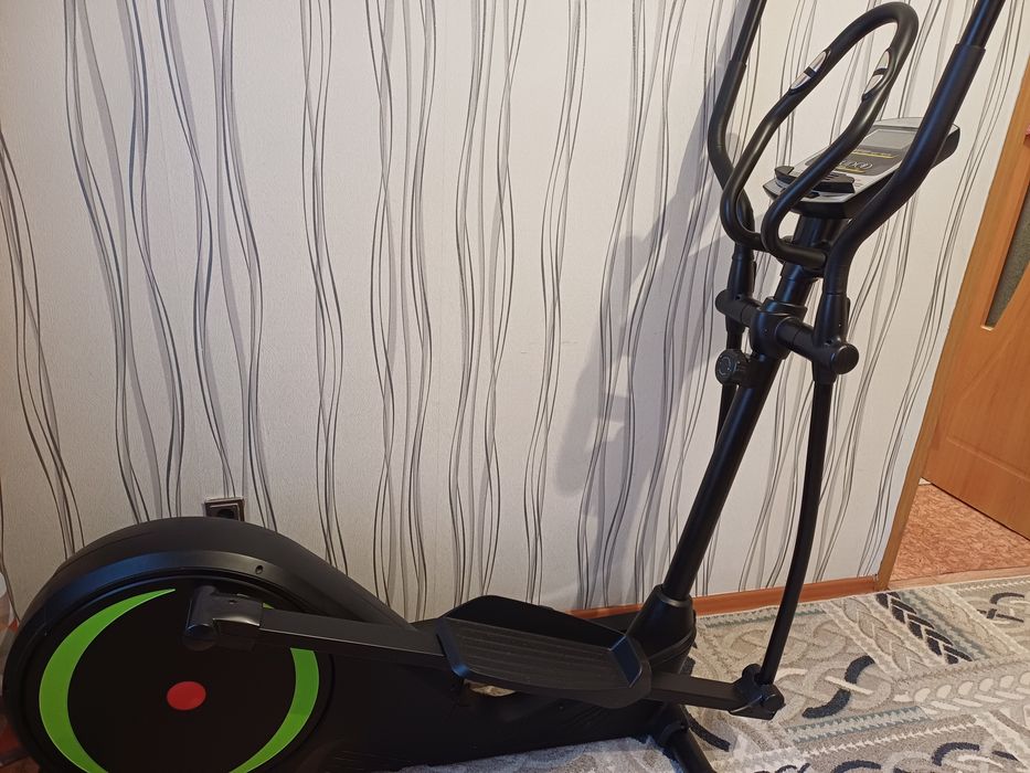 Элиптически тренажор сатамын, көп қолданылмаган жагдайы оте жаксы