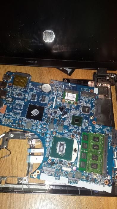 Программист. Установка Windows. Работают профессионалы!