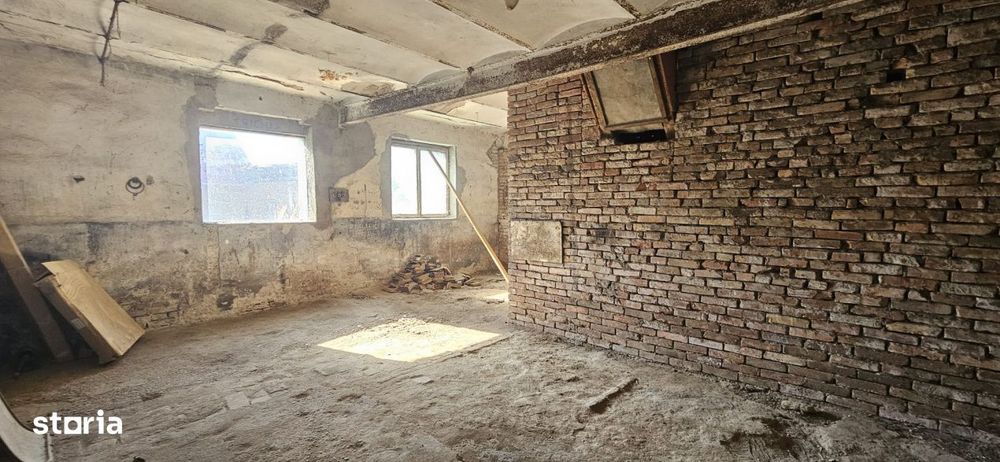 COMISION 0 !!! - Gelu – Casa 6 Camere – Proiect 2 Familii – Tere
