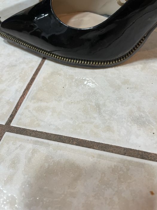 Stiletto lac negru,Zara,detaliu fermoar,mar 39