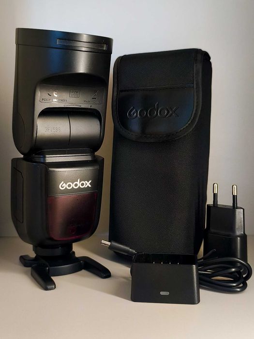 blitz GODOX V1 pentru FUJIFILM