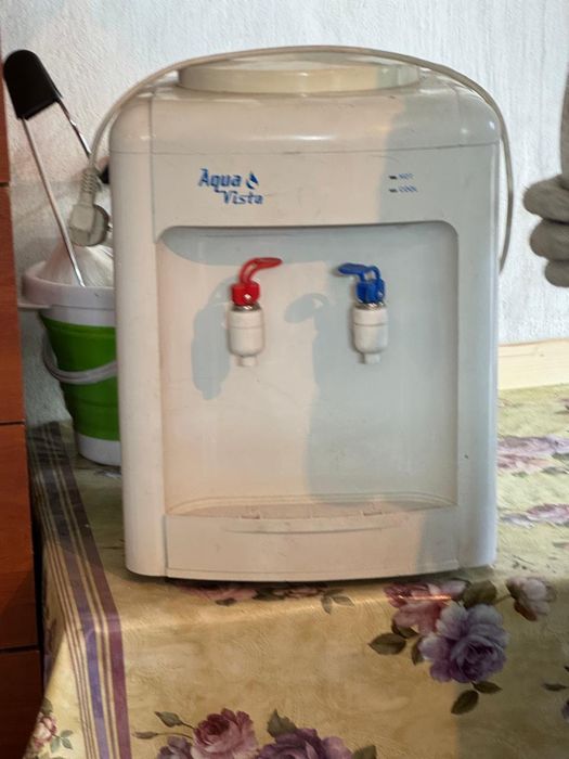 Диспенсер для воды