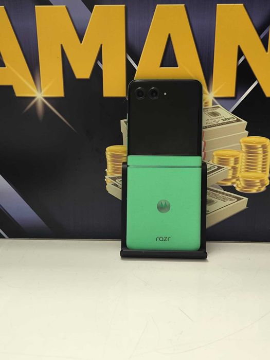 Motorola Razr 60, 256GB, Green NOU AGP Amanet  4320