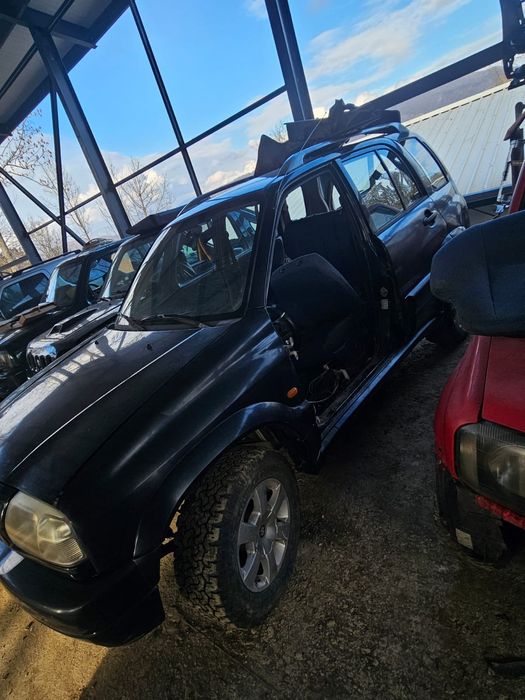 Dezmembrez Suzuki Grand Vitara/Piese /Elemente
