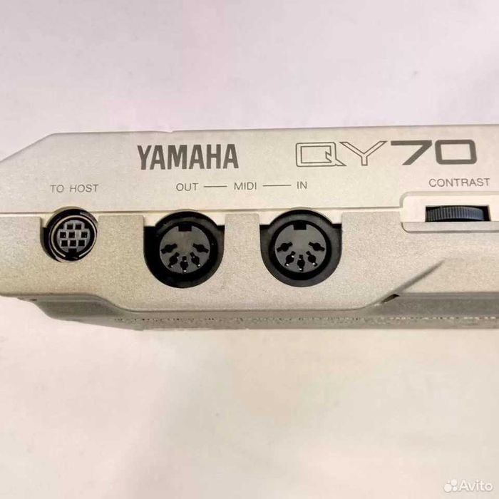 Yamaha QY70 как новый