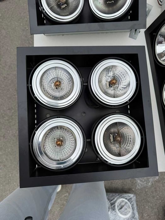 Осветителни тела за таванен монтаж - цвят черно - за металхалогени или лед луни