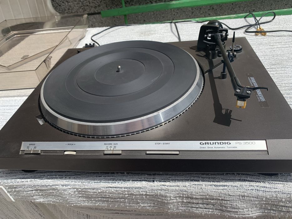 Грамофон Grundig PS3500