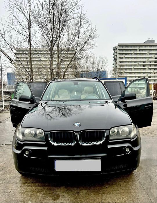 Vând BMW X3 3.0i xDrive 231CP 6 cilindri Automat Panormamic