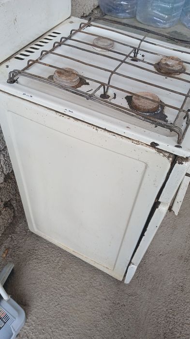 Газ плита советской б/у