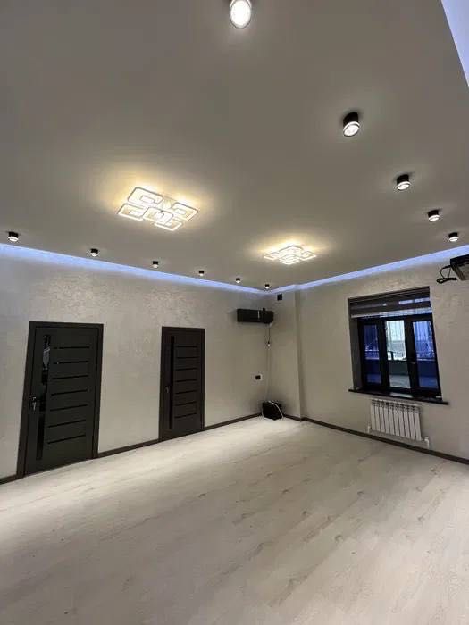 Аренда Офис, Гидрометцентр 95м2