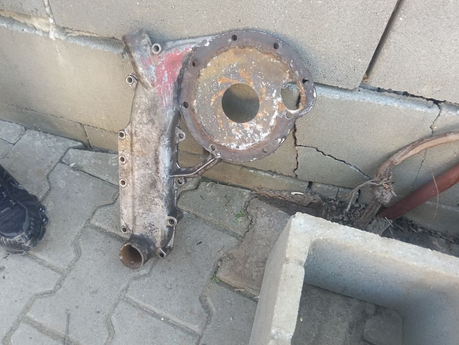 Piese international 624