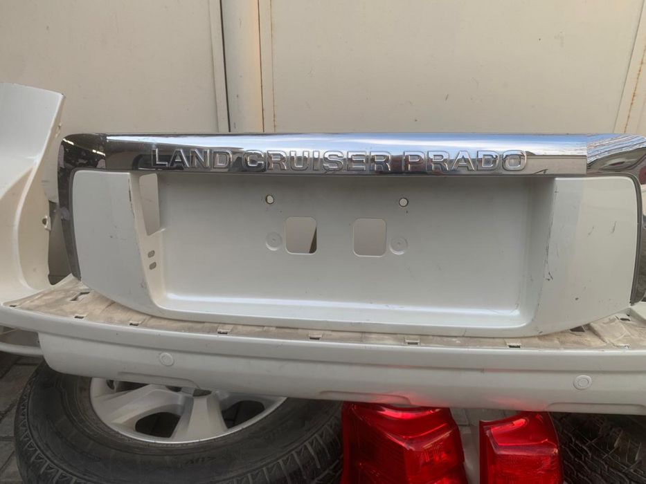 Land cruiser prado 150