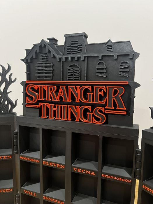 Поставка за Kinder Joy  фигурки от колекцията Stranger Things