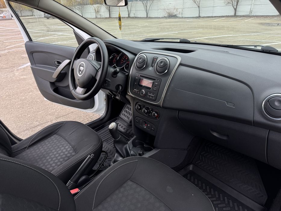 Dacia Logan 2014 / 1.5 DCI