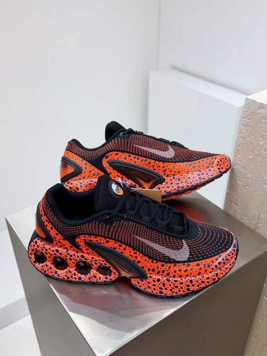 Продавам нови мъжки Nike Air Max Dn SE Premium  Safari Electric Pack
