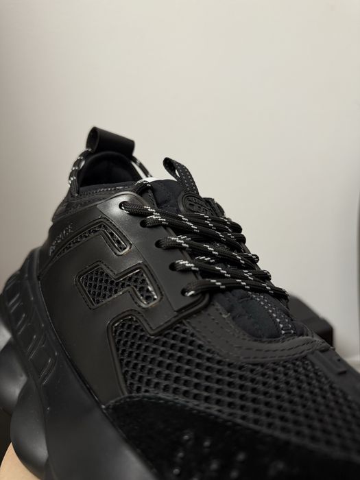 Versace Chain Reaction