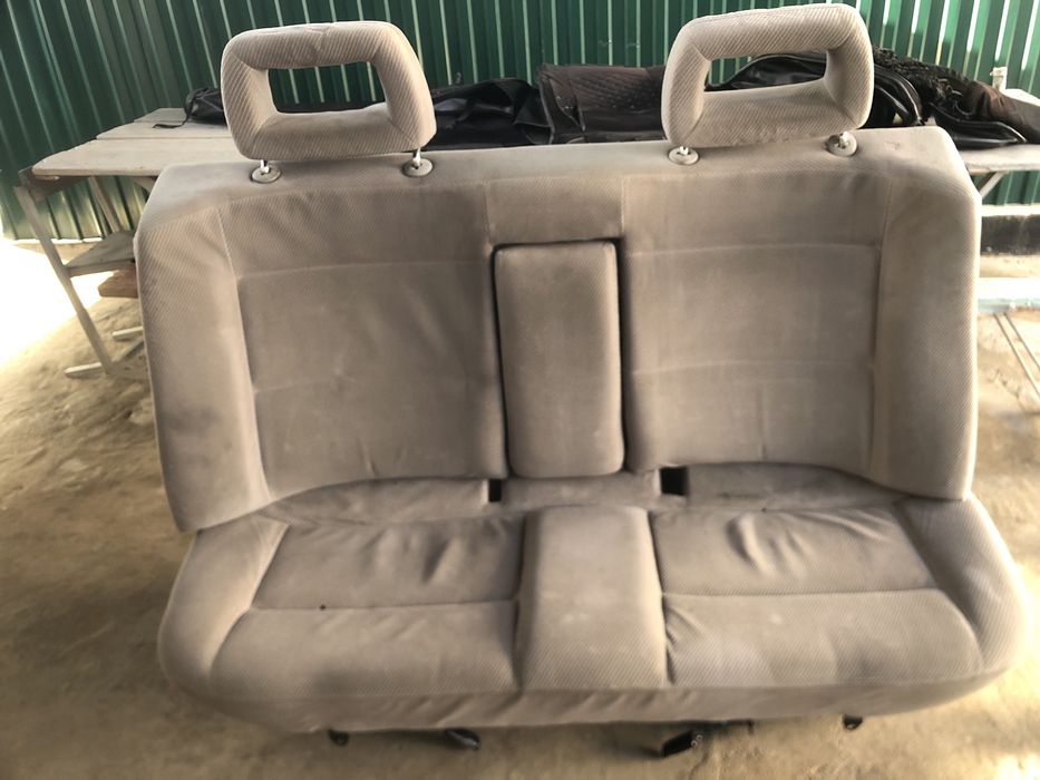 Продам сидение Ауди 100 с4