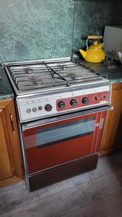 Холодильник белый