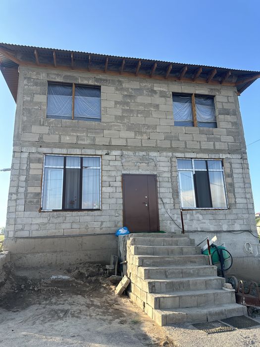 продам коттедж
