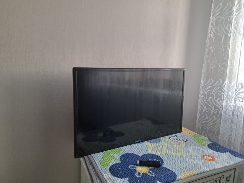 Продам телевизор