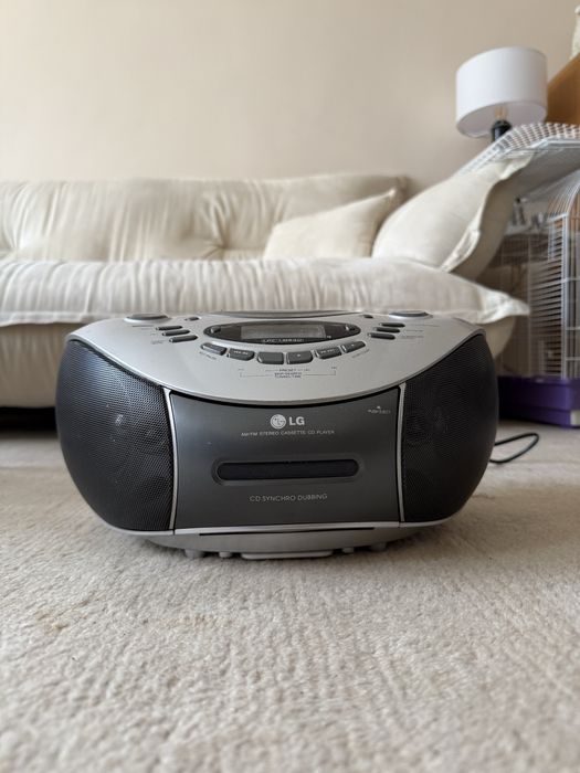 Касетофон LG CD/MP3