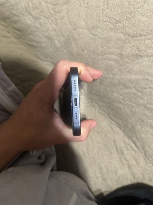Айфон Iphone 13 75%