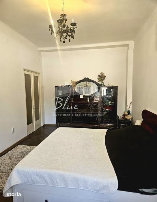 Apartament 2 camere + pod amenajat, situat pe Str. Ștefan cel Mare