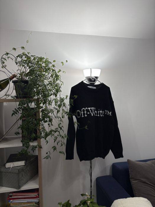 Pulover Off White TM