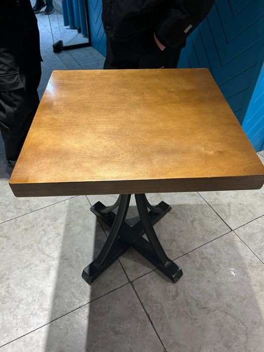 Мебель, столы стулья и диваны