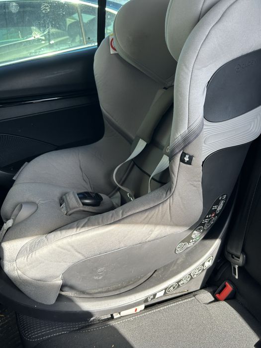 Vand scaun auto pentru copii Cybex Sirona S2 i-syze , cu rotire 360