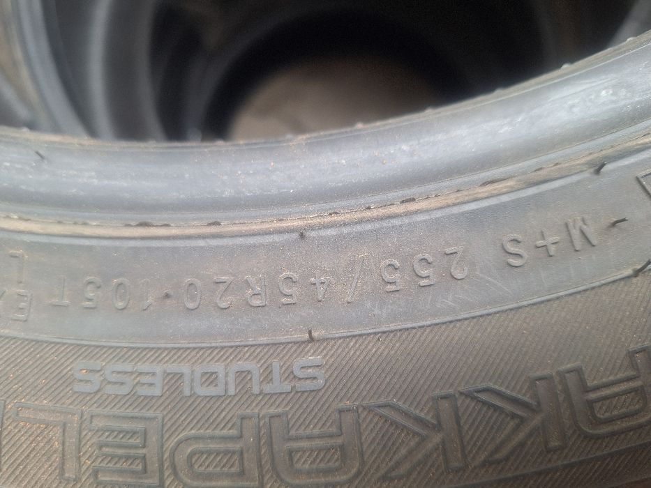 Зимние шины в отличном состоянии