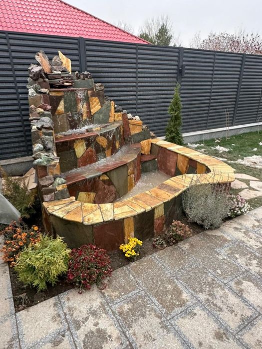 Водопады каскады пруды